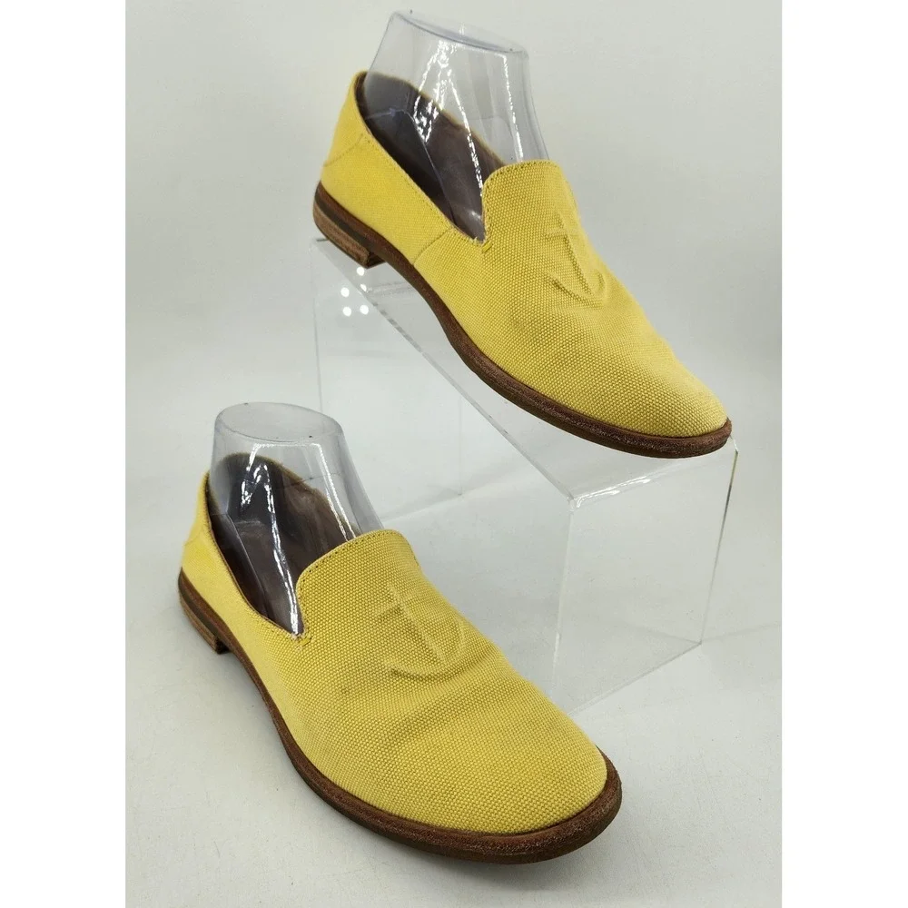 Sperry Seaport Levy Loafers Womens 7 Yellow Canvas Anchor Embossed Slip‎ On